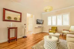 Dale Court Apartment in De Waterkant – photo 4 thumbnail
