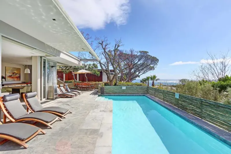 Blinkwater Villa in Camps Bay – photo 3