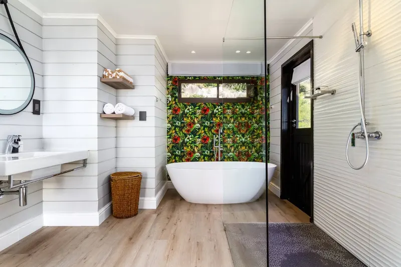 17 Geneva Upper in Camps Bay – photo 12