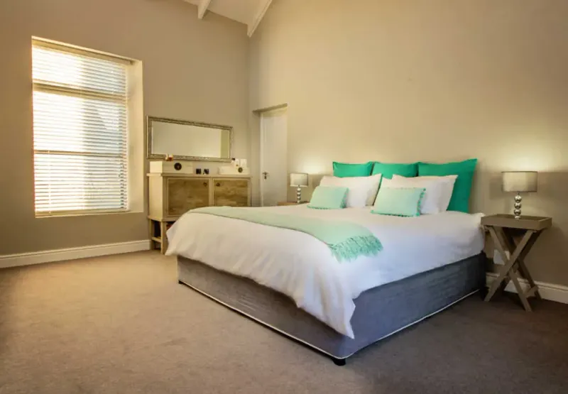 Wills Lake Villa in The Lakes – photo 8