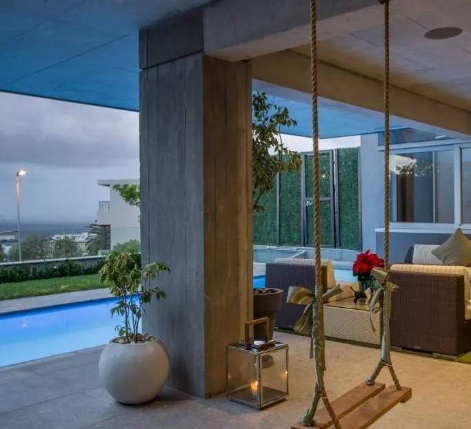 property_e541e313-185c-424e-97c2-5cf0eac1a467_6