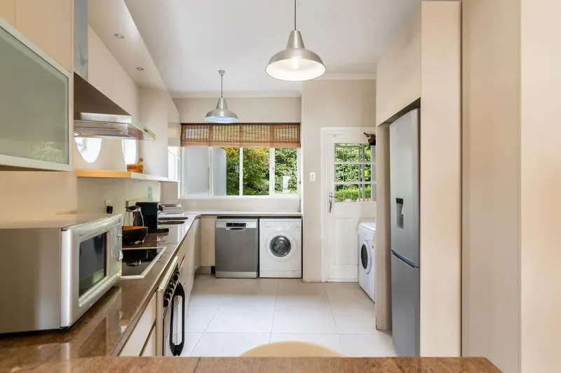 Seaside Panache in Camps Bay – photo 12