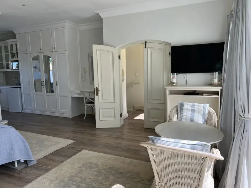 Constantia Valley Villa in Silverhurst – photo 63