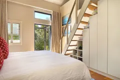 Constantia Modern Villa in Constantia – photo 11 thumbnail