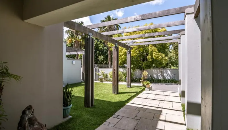 Constantia Villa in Constantia Heights – photo 22