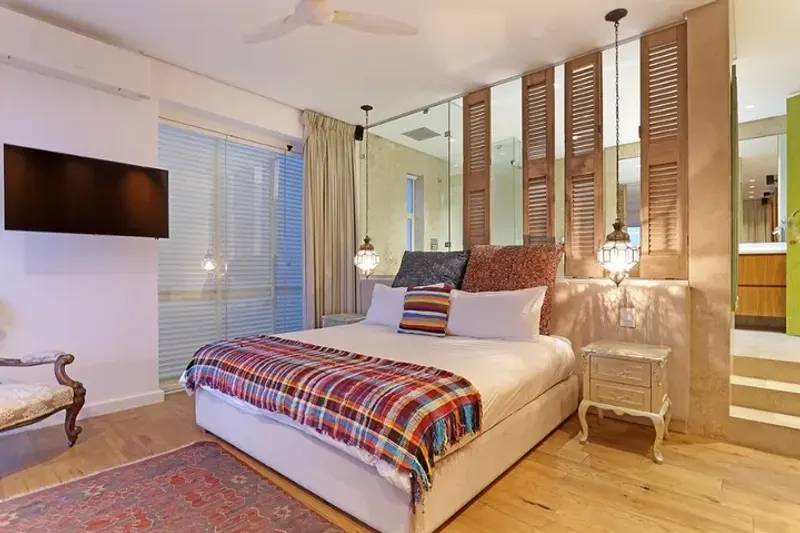 Ivory Sands Bungalow in Clifton – photo 15