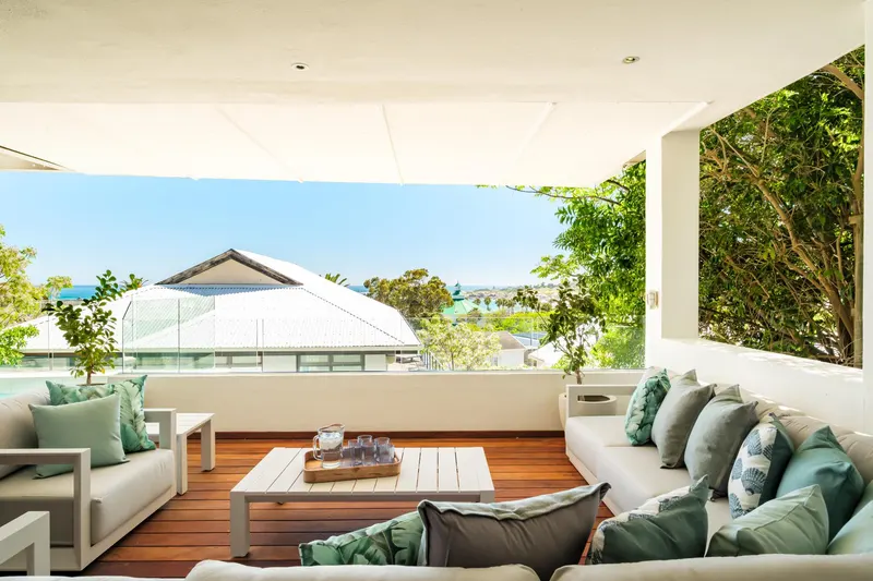 17 Geneva Drive in Camps Bay – photo 40