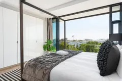 Green Point Crown in Green Point – photo 14 thumbnail
