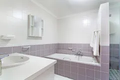 Camps Bay Beach Apartment in Camps Bay – photo 15 thumbnail