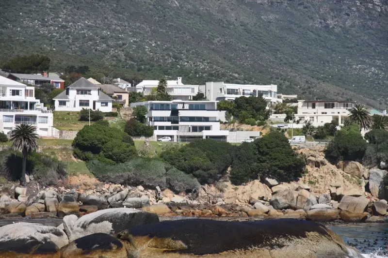 Victoria Rd Luxury Penthouse in Bakoven – photo 10