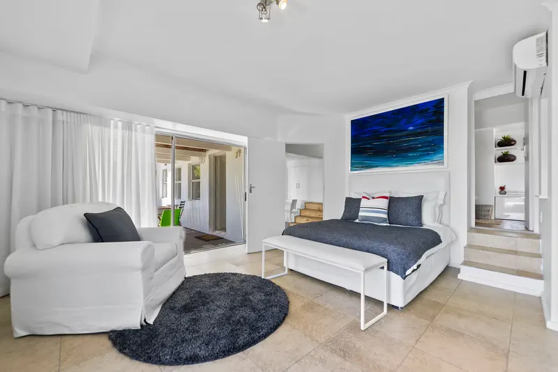 Bungalow Sands in Clifton – photo 19