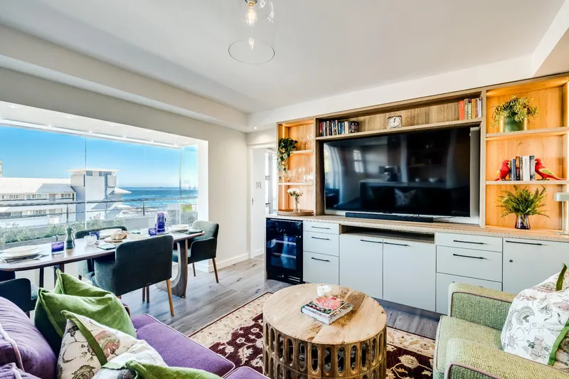 Skyshore Apartment in Mouille Point – photo 2