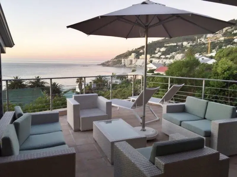 Clifton Bliss in Clifton – photo 4