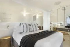 5 Glen Beach Bungalow in Camps Bay – photo 1 thumbnail