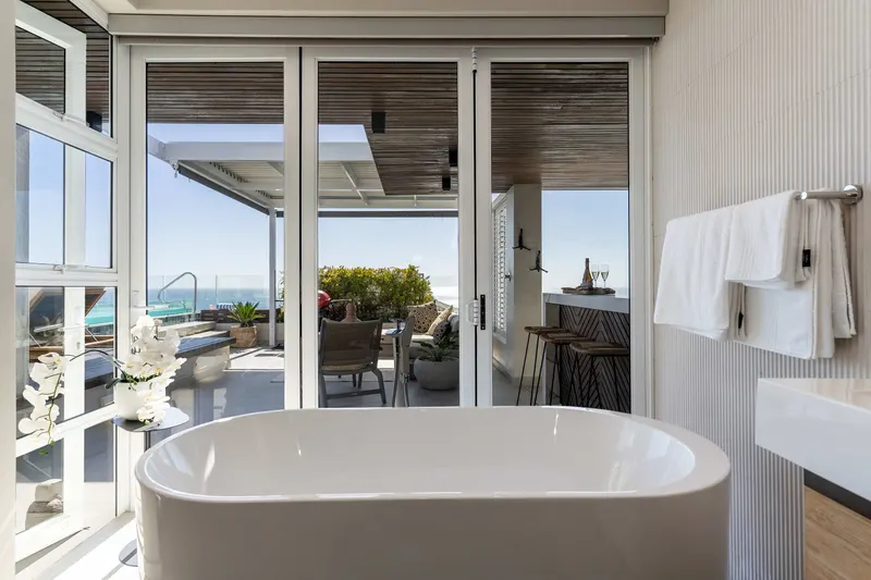 Villa Bahia in Bantry Bay – photo 33