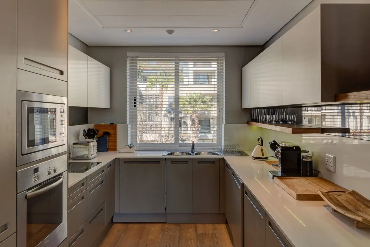 property_e824213f-9699-4e8a-9921-1d21f0ca41c6_20