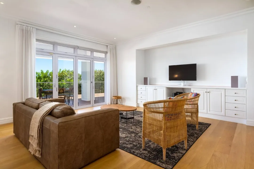 property_e8461695-2b94-46db-96e5-6fcf12da35ae_22