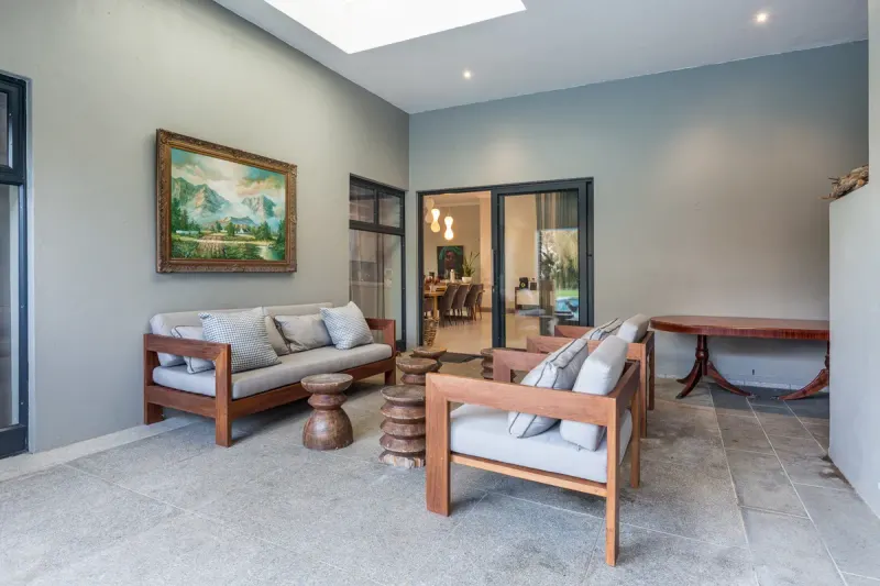 Manas Villa in Constantia – photo 26