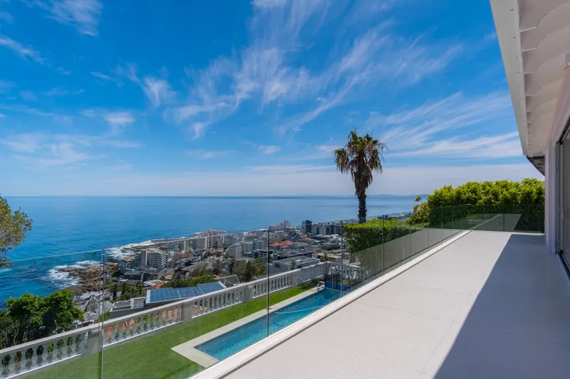 Villa Loki in Bantry Bay – photo 9