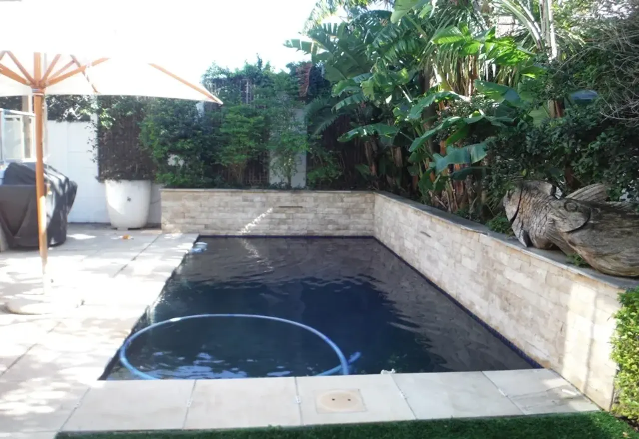White House in Fresnaye