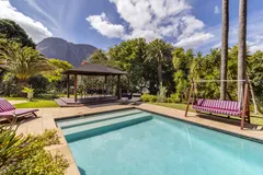 Southern Retreat in Bishopscourt – photo 15 thumbnail