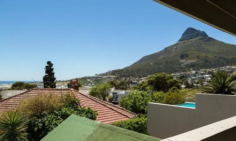 Central House in Camps Bay – photo 2