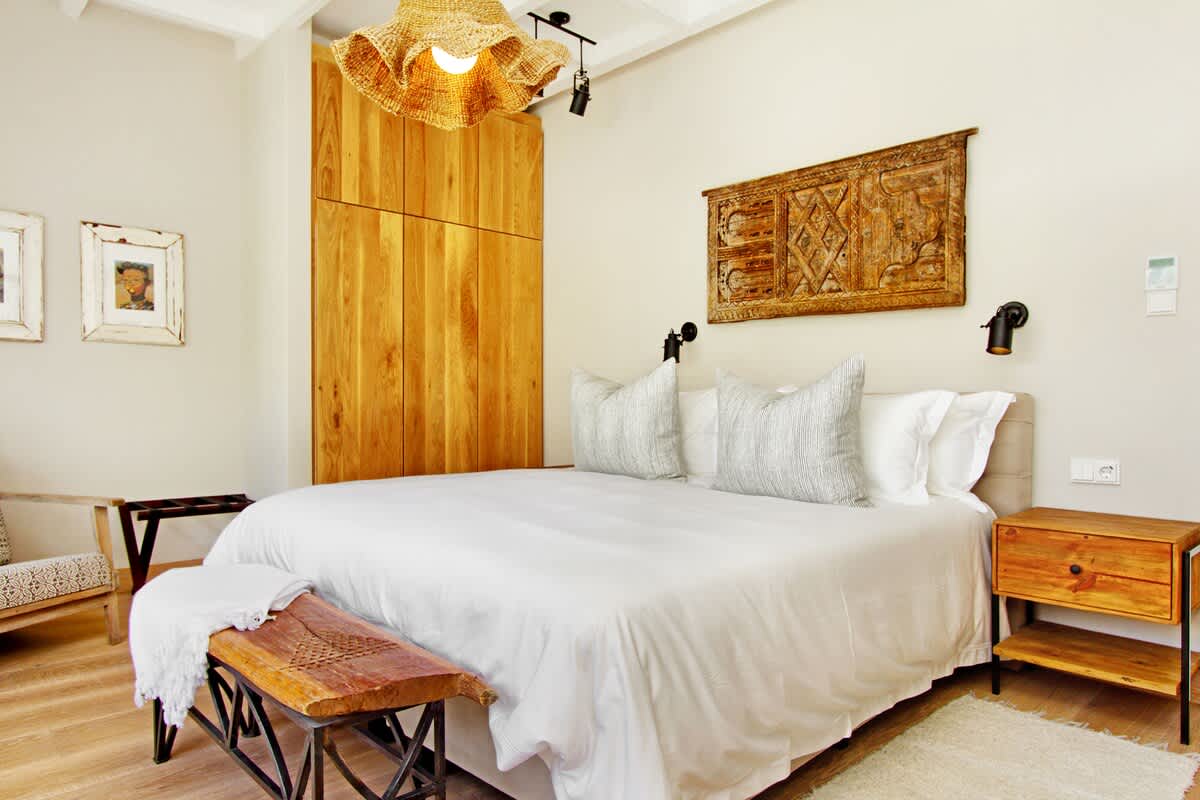 property_e9406826-30c7-45bd-a865-2d3c70fde639_32