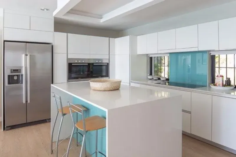 48 Sunset Avenue in Llandudno – photo 3