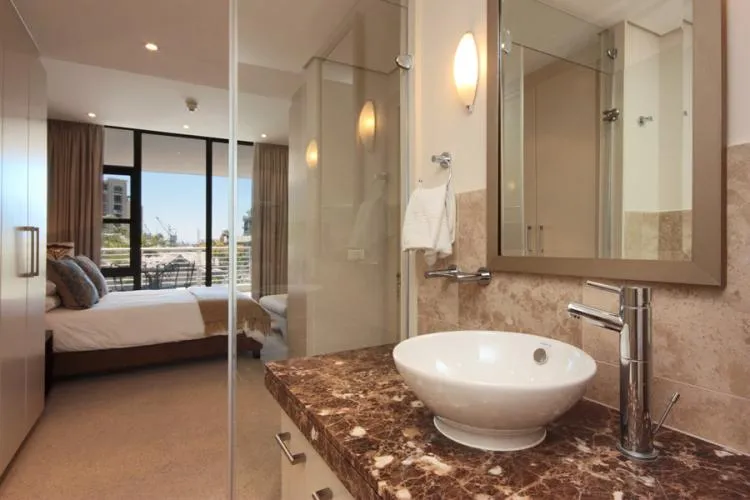 property_ea630d63-47d3-4b62-a65a-ca69aba5f9b4_6
