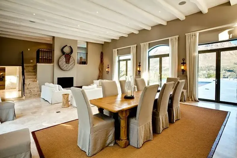Stirrup Lane Villa in Hout Bay – photo 7