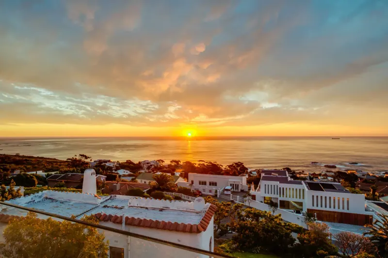 Sunset Views in Camps Bay – photo 21