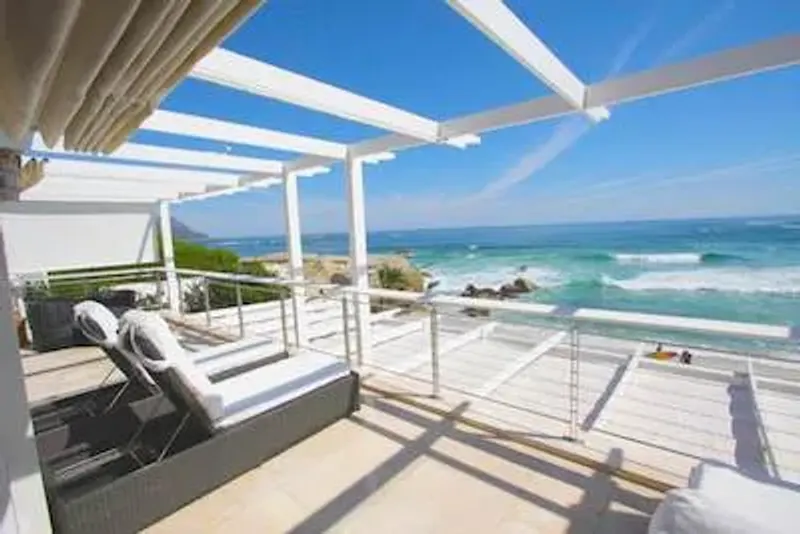 Glen Beach House in Camps Bay – photo 4