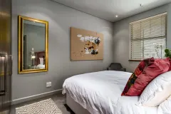 Art Apartment in Cape Town City Centre – photo 13 thumbnail