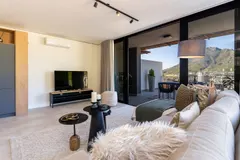 Vista Luxe Apartment in Bo-Kaap – photo 8 thumbnail