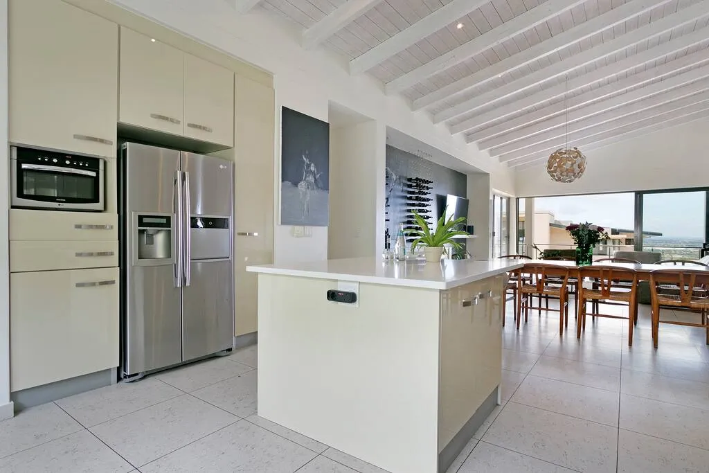 property_ebeac35c-7f46-4beb-97ea-3b4e1e8dd17e_6