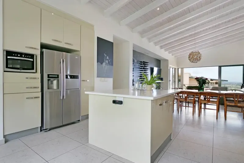 Villa Naude in Lakeside – photo 7