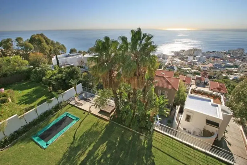 Ambor Villa in Bantry Bay – photo 13