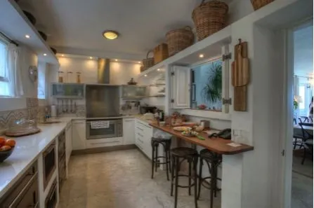 property_ec6ab225-bef3-4dbb-8c0f-689dd574a830_4