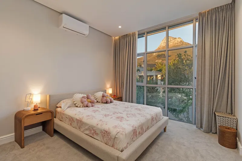 30 on Sedgemoor in Camps Bay – photo 13
