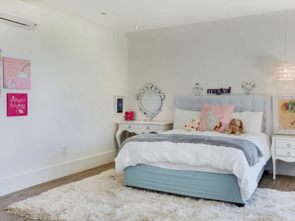 property_ecdc70cb-1a9a-4a8c-9092-ad222b1d0d0d_12