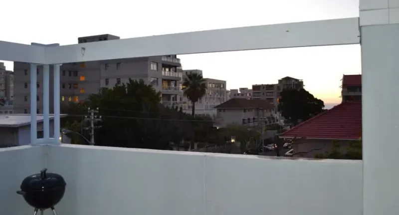 Pepper Tree Apartment in Sea Point – photo 6