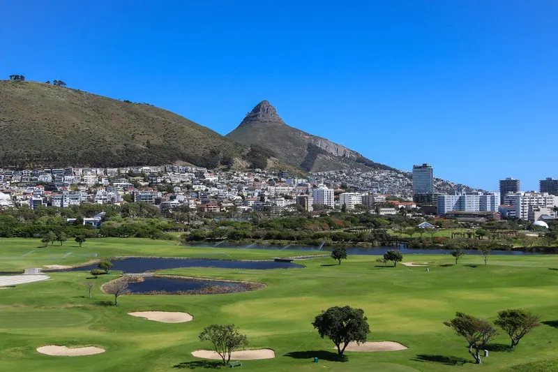Belle Vista Penthouse in Mouille Point – photo 14