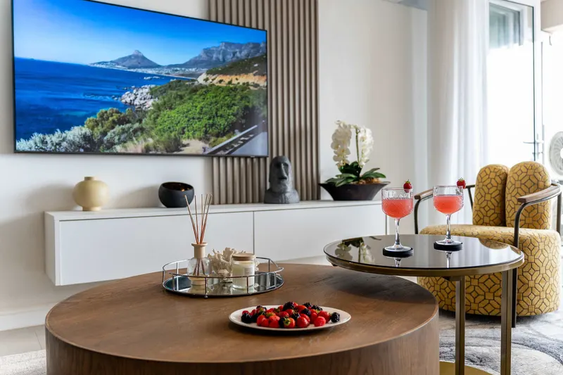 Alanda in Bantry Bay – photo 1