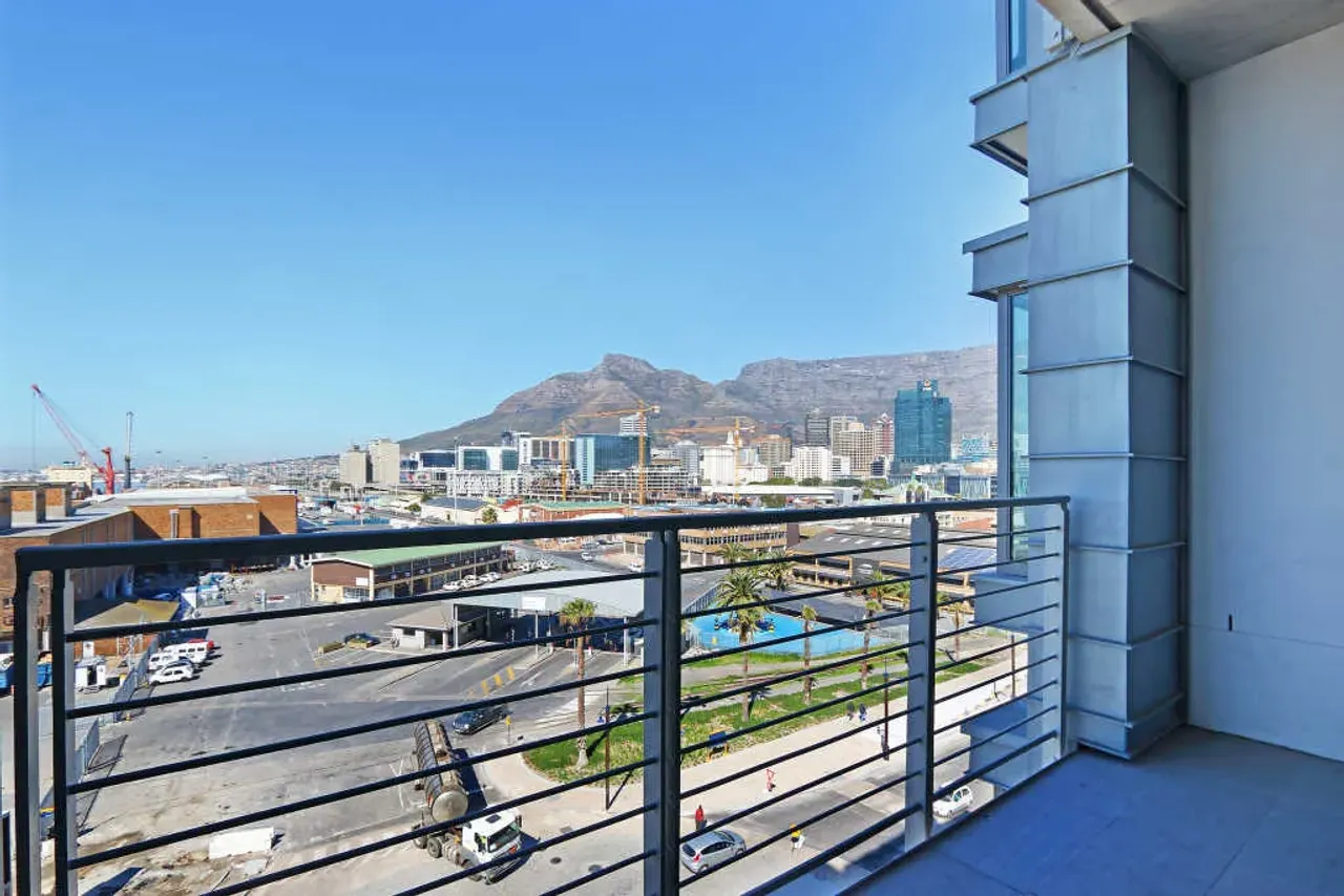 Silo Luxury Suites in V&A Waterfront