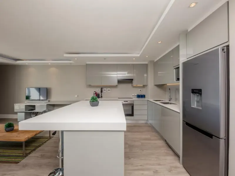 Hideaway in Mouille Point – photo 8