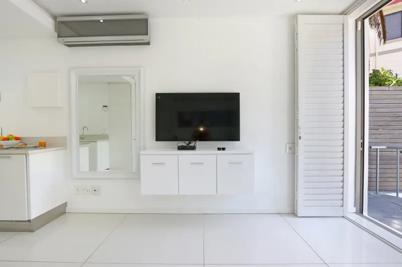 15 Views House in Camps Bay – photo 43
