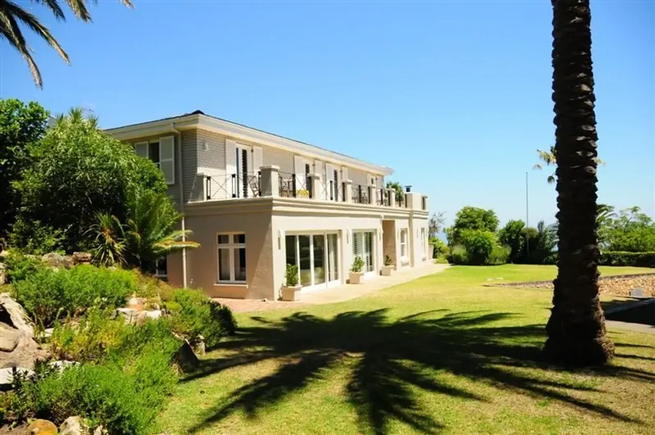 Atholl Villa in Camps Bay