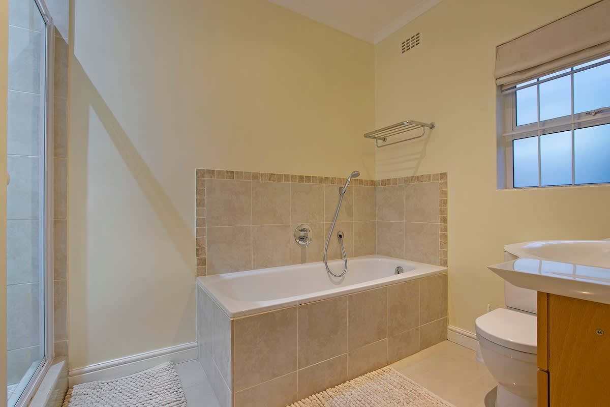 property_ee57570a-b563-462a-877b-1ba3f6b55089_36
