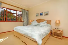Constantia Danbury Cross in Constantia – photo 13 thumbnail