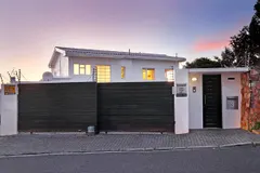 Picasso Villa in Camps Bay – photo 42 thumbnail